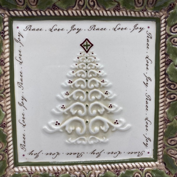 Clearance Peace Love Joy Christmas Tree Decor Plate w Stand - Picture 9 of 9